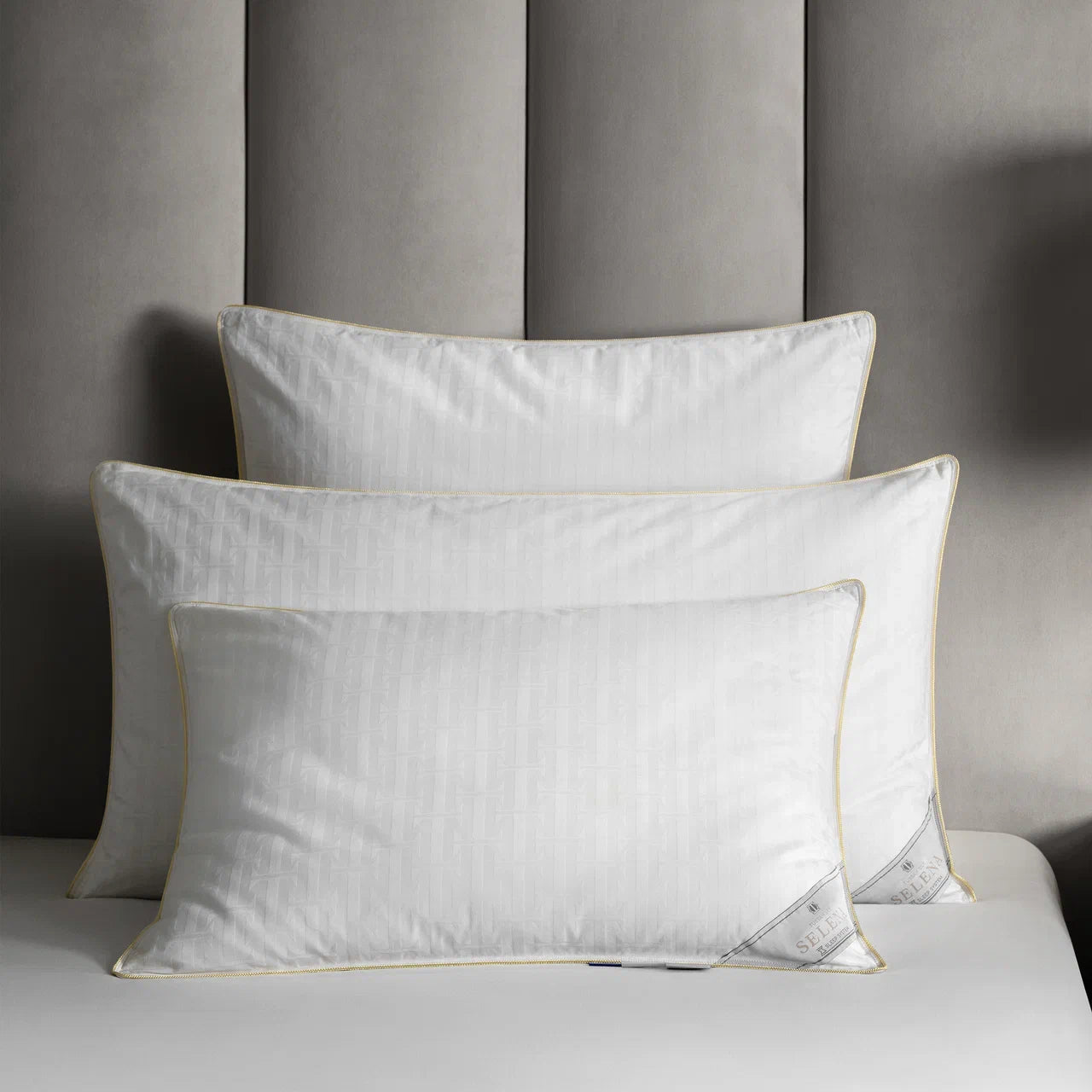 Natural Silk Bed Pillow SELENA — Medium Support