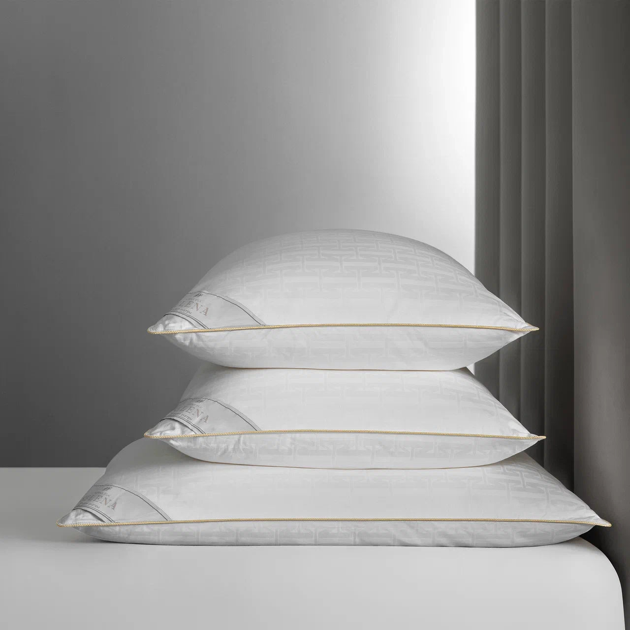 Natural Silk Bed Pillow SELENA — Medium Support